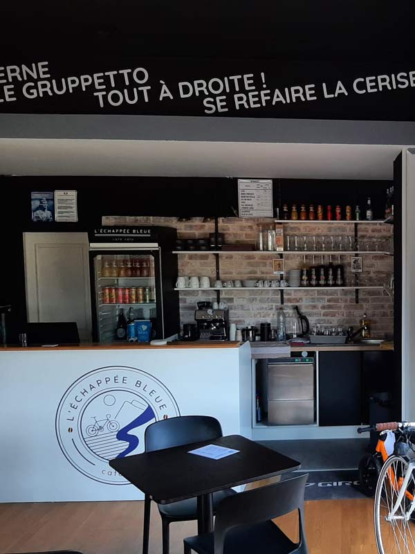 Café et bar à Thaon‑les‑Vosges